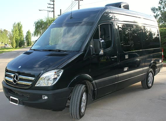 Van ejecutiva Mercedes-Benz Sprinter Black Edition