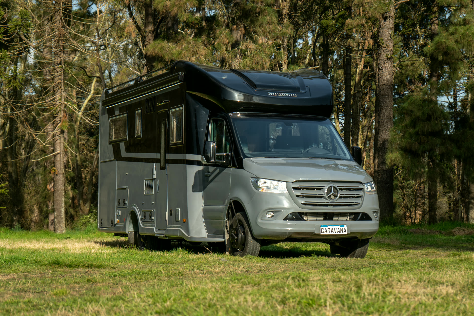 Autocaravana Liberty sobre Mercedes-Benz Sprinter, exterior